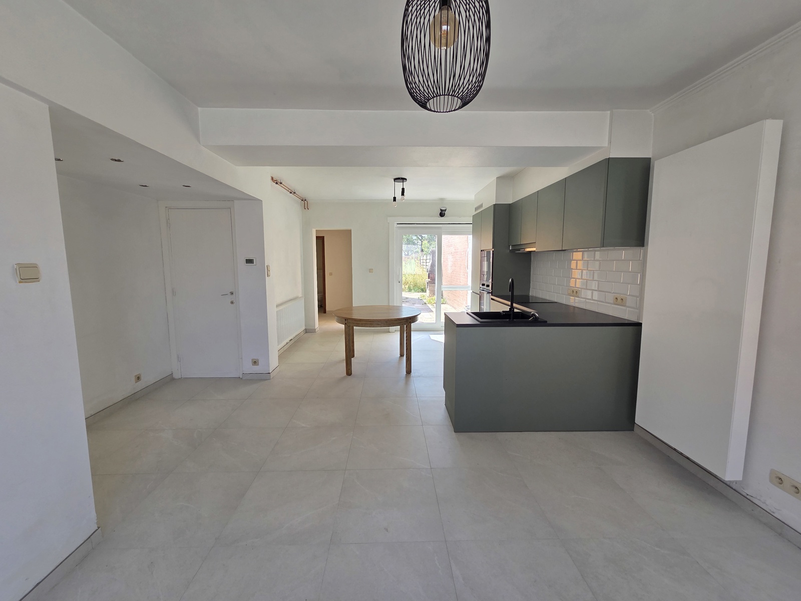 Aangename woning met 2 slaapkamers! - foto 4