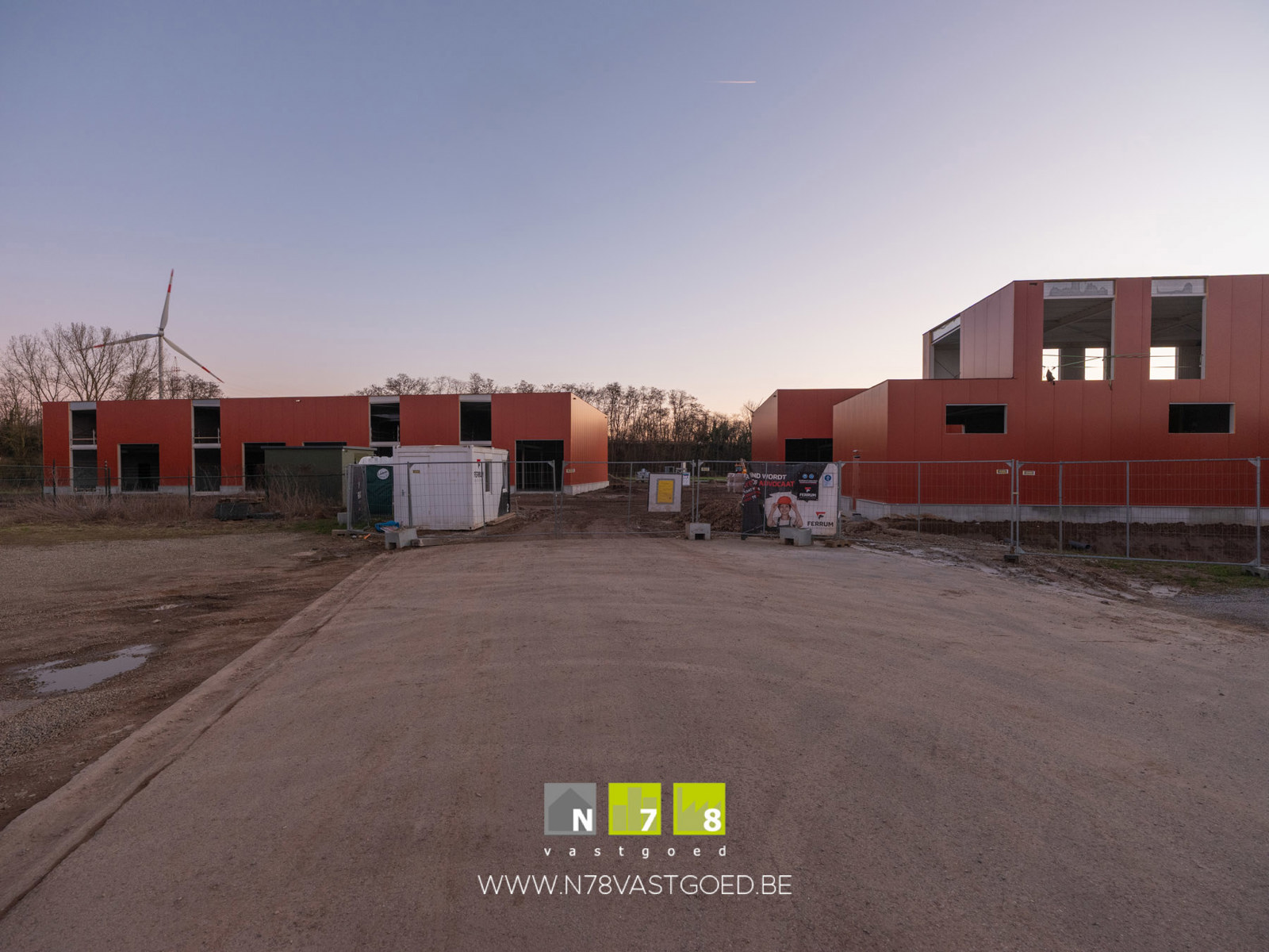 Commercial à vendre à Maasmechelen - photo 2