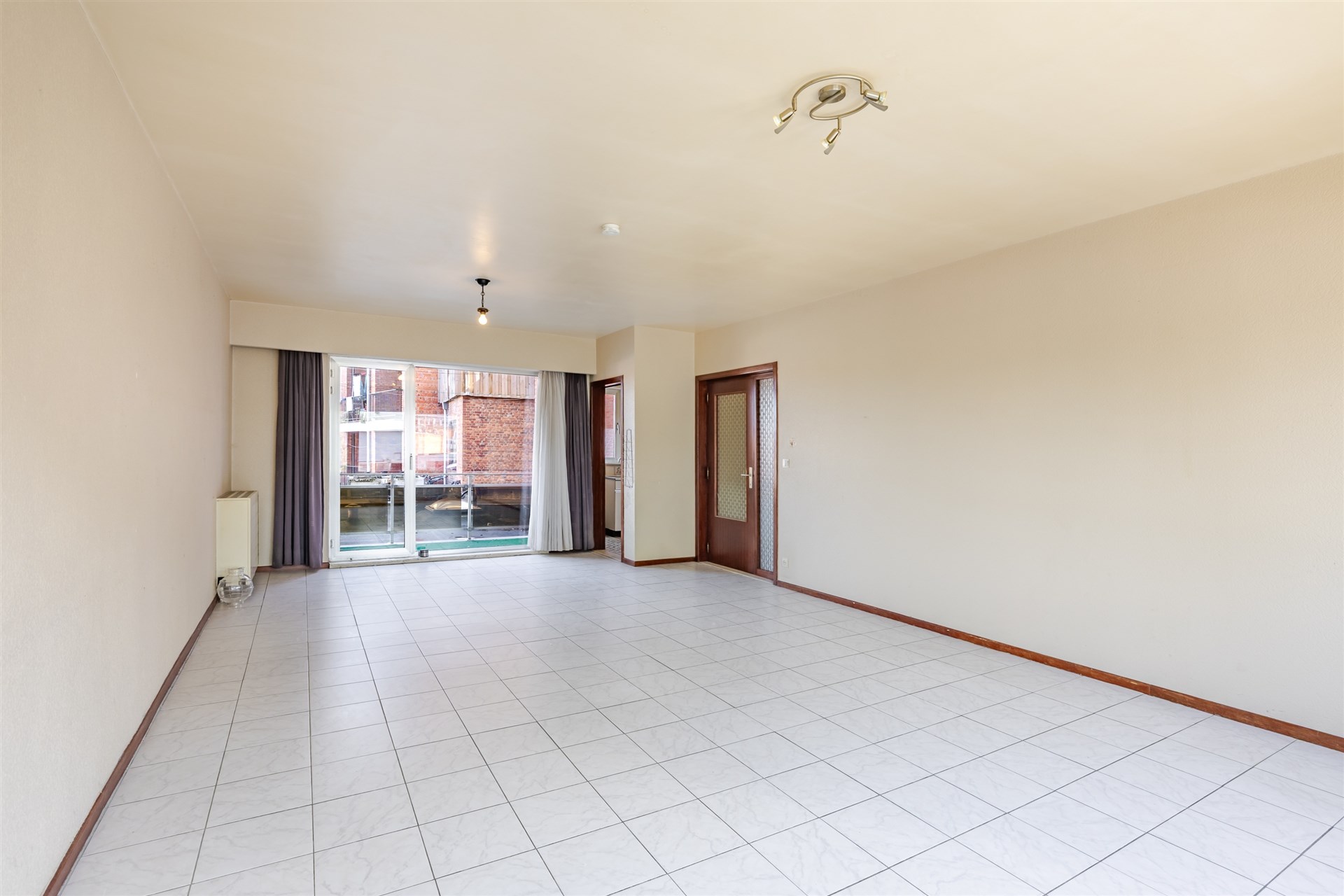 Ruim appartement met 2 slaapkamers in Sint-Niklaas - foto 4