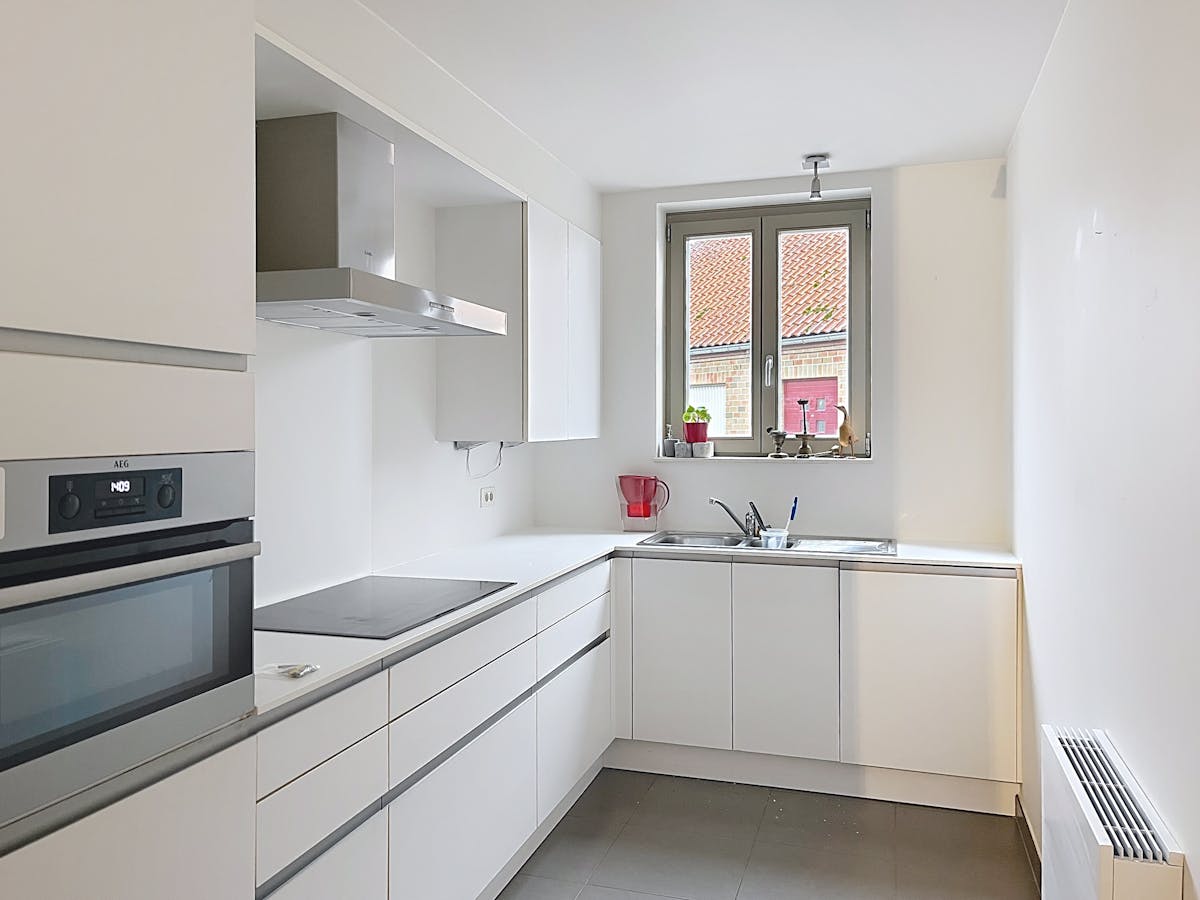 Rustig gelegen woning met 4 slaapkamers te huur in centrum Brugge - foto 3