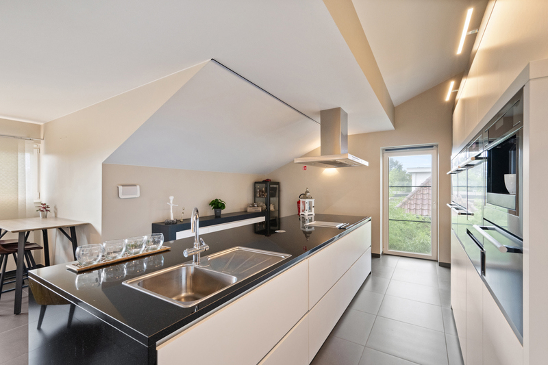 Rustig gelegen energie zuinige villa !!! - foto 3