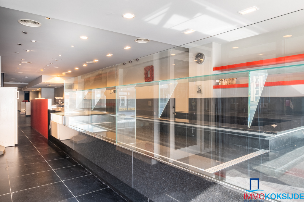 Commercial for sale in Koksijde - photo 2