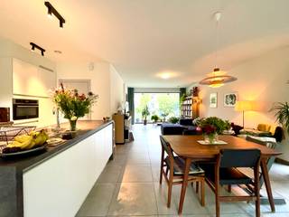 Instapklare moderne BEN-woning te huur ter hoogte van het Kollekasteel te Mariakerke in een heel rustige en mooie buurt. Scholen, winkels,...