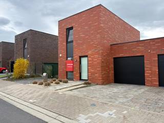 Een bezoekmoment aanvragen kan via onze website: https://vicusvastgoed.be/nl/te-huur .Ga naar het respectievelijke pand en klik op ‘bezoek...