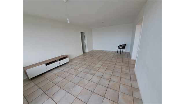 Een gunstig gelegen appartement met lift en met zicht op de skyline van Antwerpen - foto 5