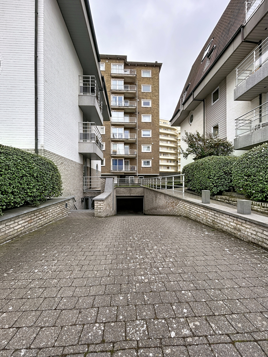 Ruime afgesloten garagebox te koop - foto 4