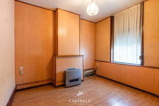 Située dans la paisible Gerard Willemotlaan à Mariakerke, cette charmante maison offre une surface habitable de pas moins de 153 m².Cette propriété...