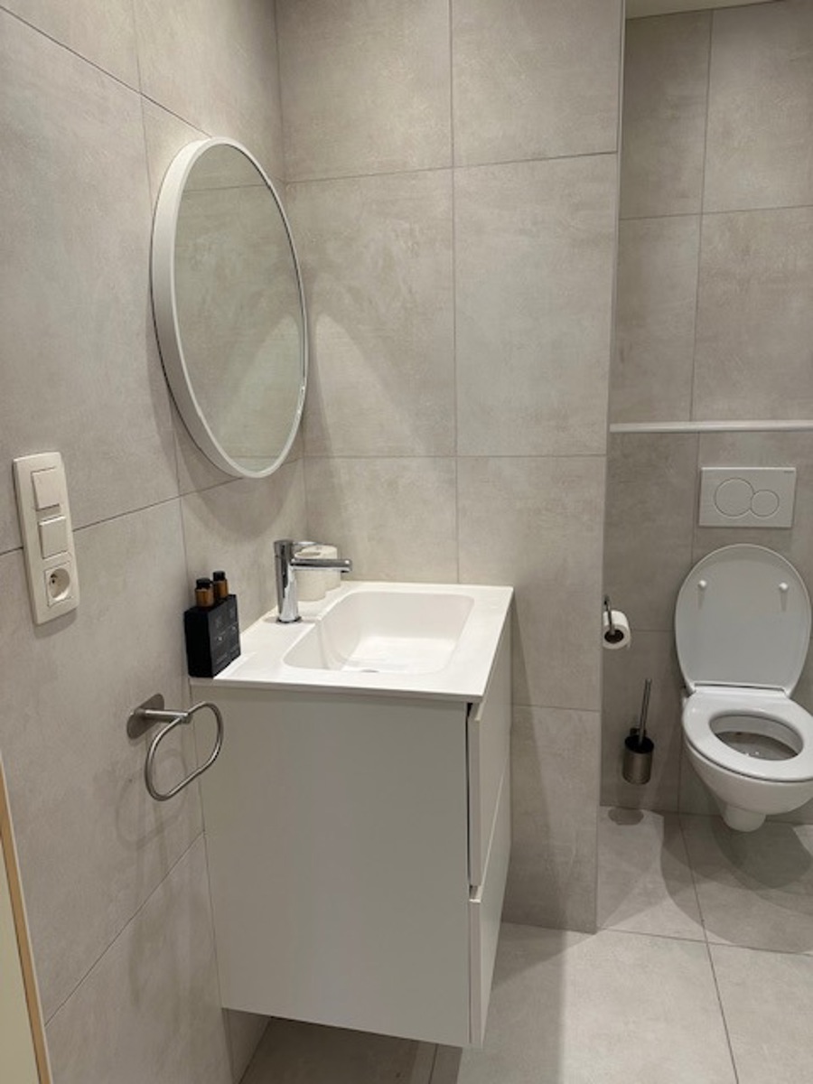 Appartement à vendre à Beveren-Kruibeke-Zwijndrecht avec 2 chambres - photo 5