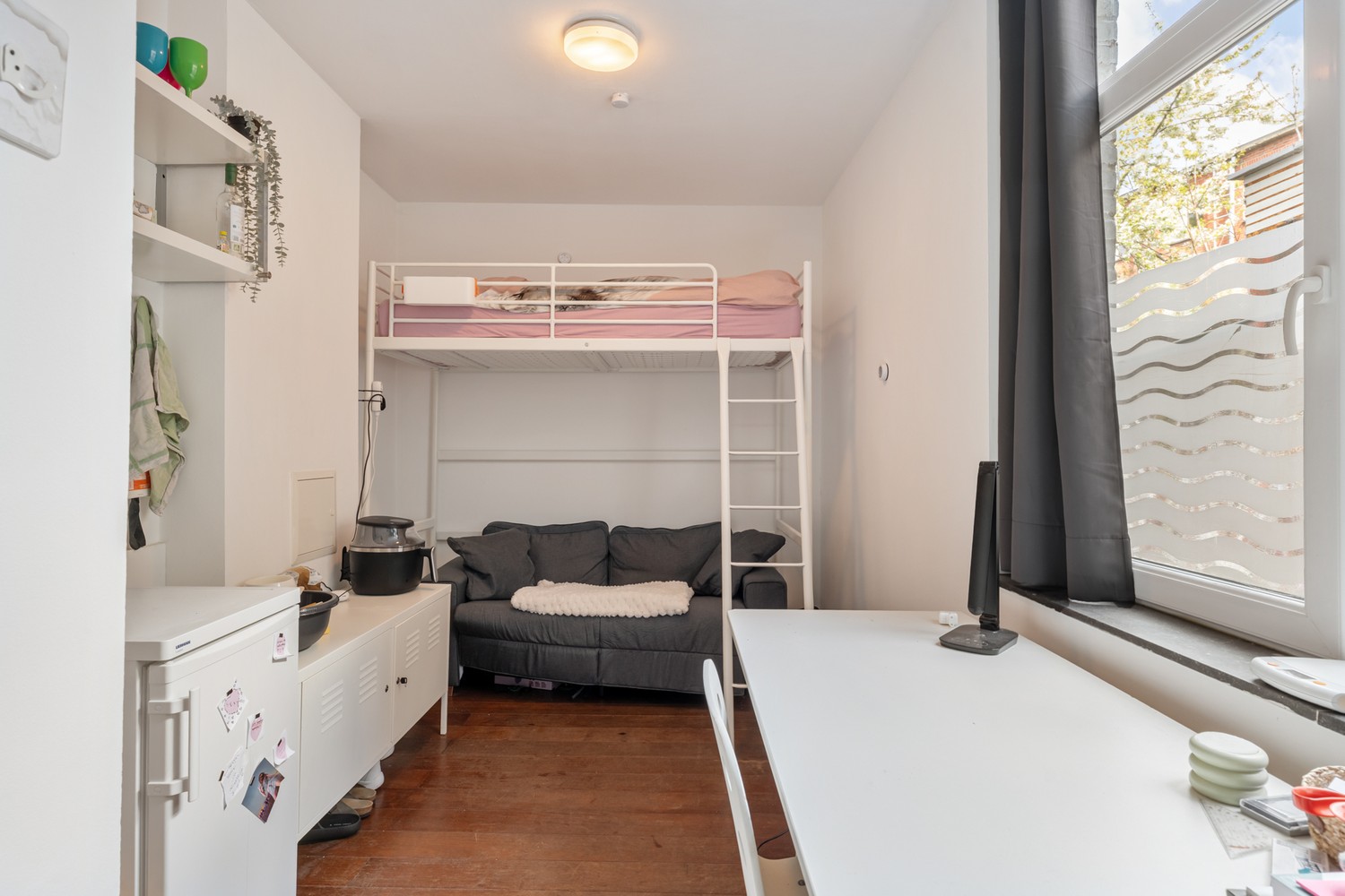 Vergund studentenhuis met een groen kotlabel en een nieuw dak(2025) bestaande uit 7 gemeubelde kamers met eigen sanitair en 1 studio te Leuven! - foto 4