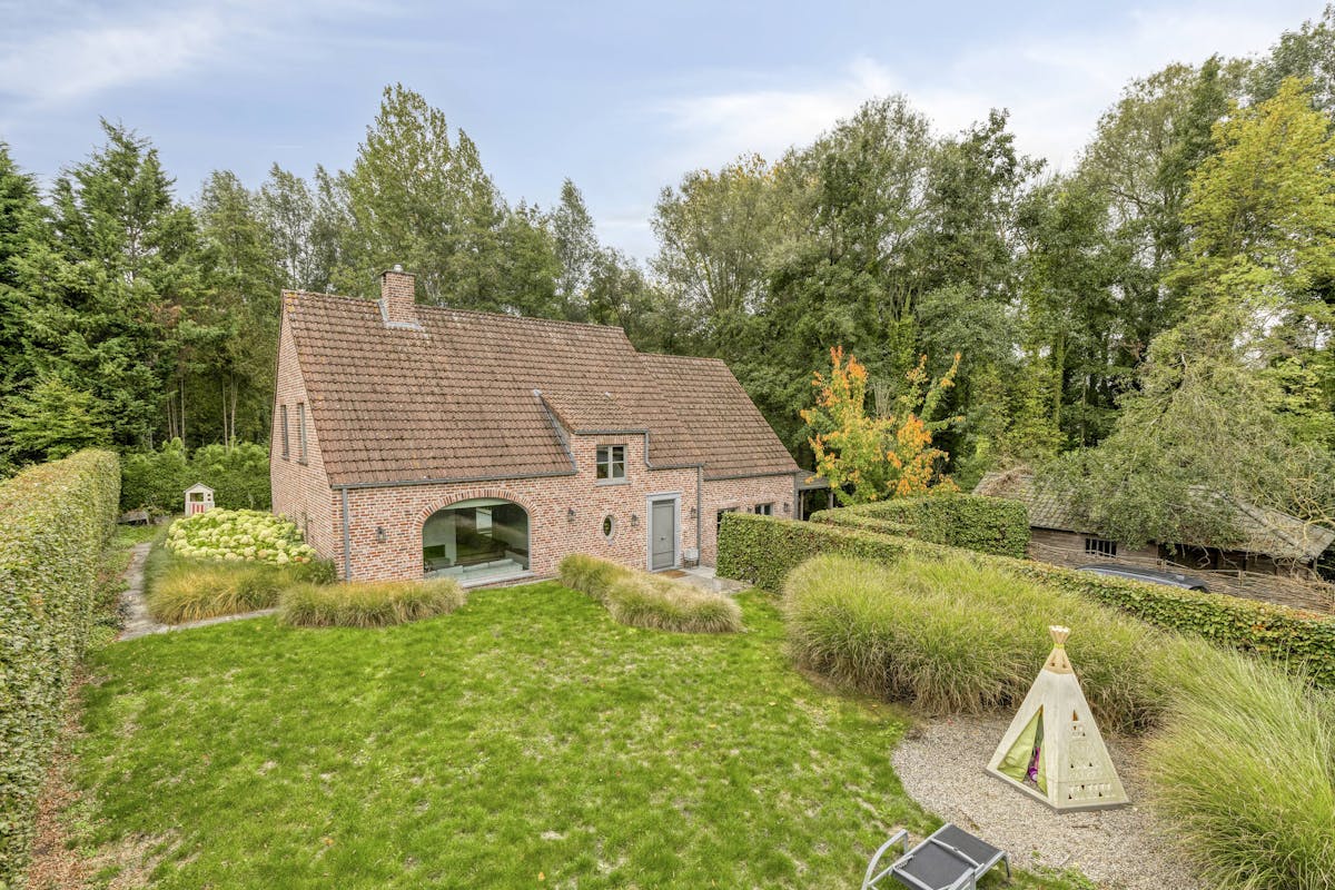 Prachtig gelegen instapklare villa op 12are met zwembad te Asse - foto 3