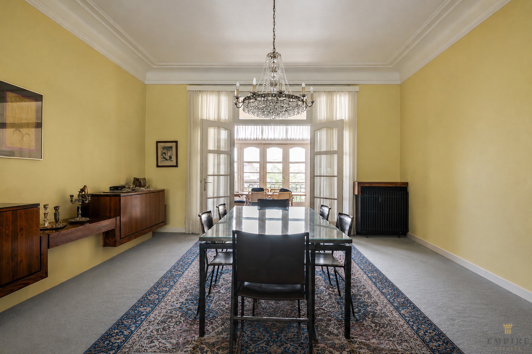 Ruim, lichtrijk appartement met terras en autostaanplaats - foto 1