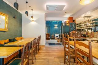 Commercial for sale in Sint-Niklaas