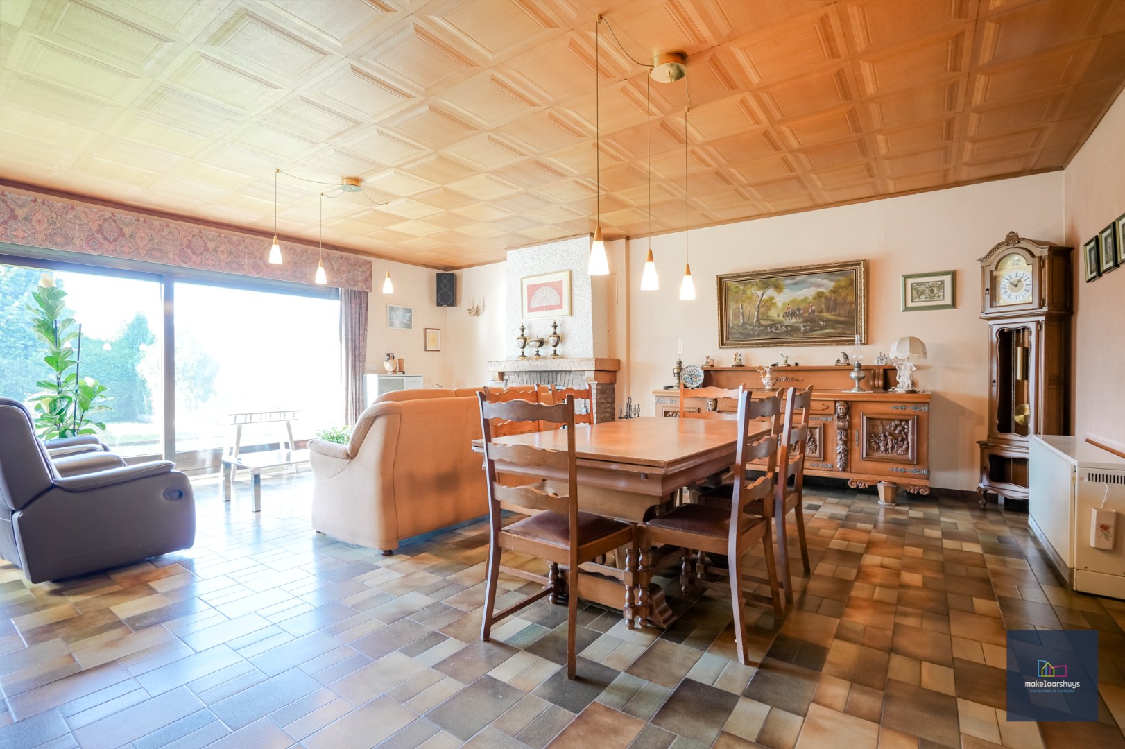 Ruime bungalow met garage op 1980m² grond - foto 5