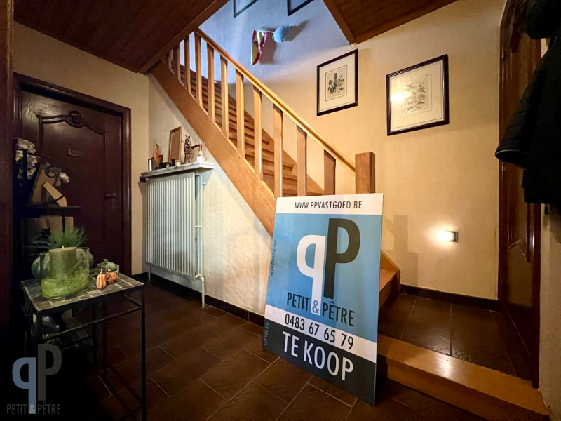 Ruime woning met 3 kamers, tuin en garage - foto 2