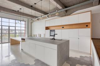 Op een boogscheut van Leuven, vlakbij het station van Herent en met vlotte toegang tot alle belangrijke invalswegen, presenteren wij met plezier...