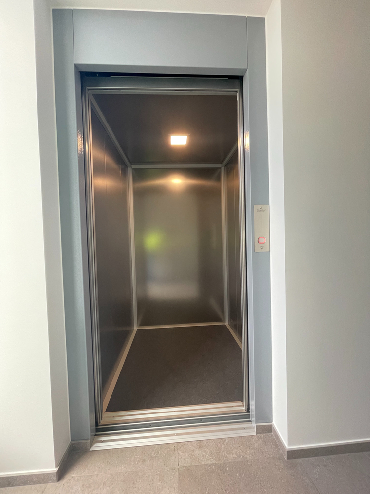 Commercial for rent in Meulebeke - photo 4