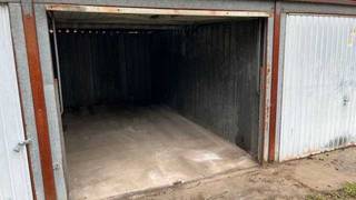 AUTO GARAGE TE HUURTEL. 052-200668 - 0475946430...