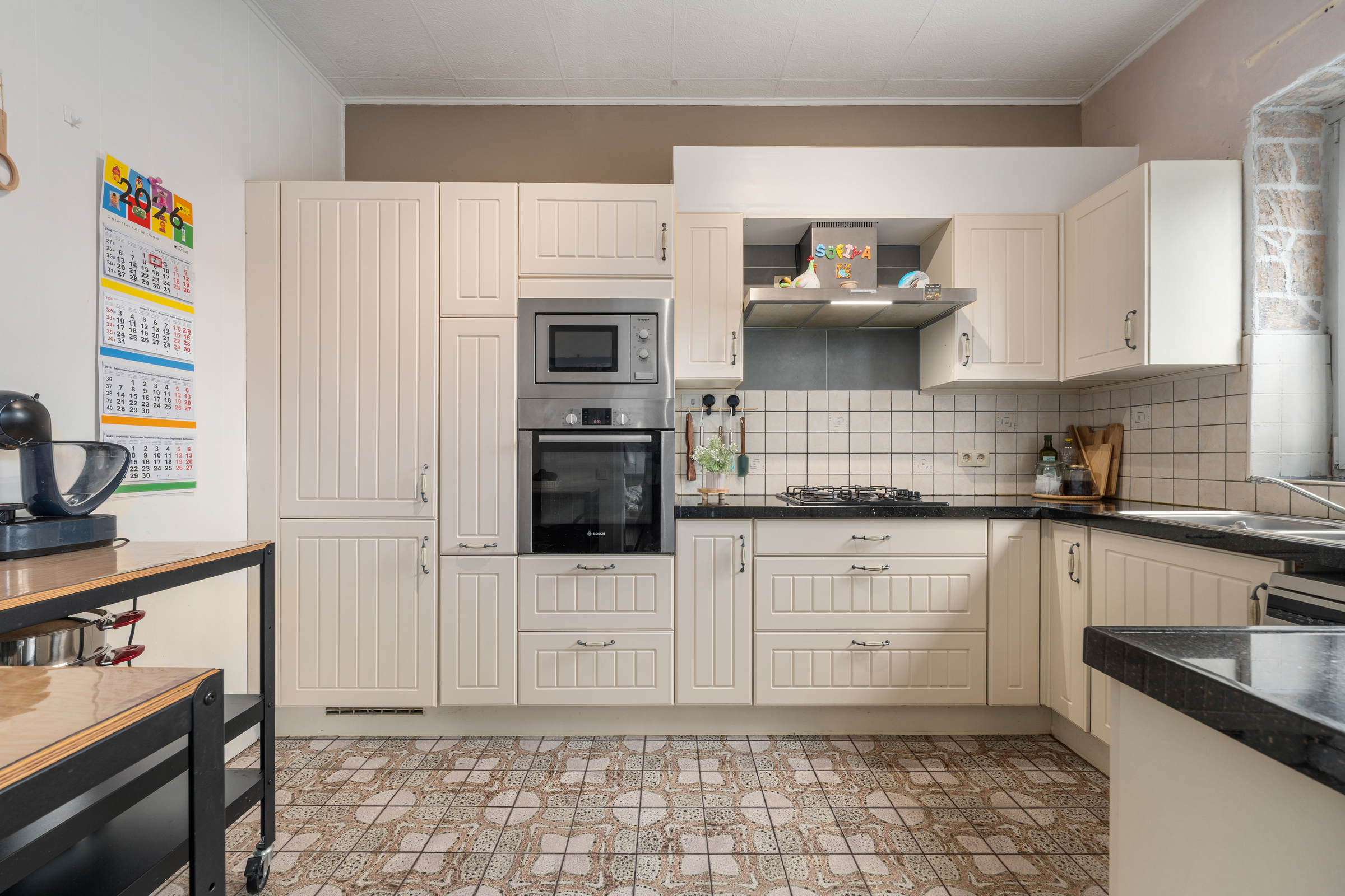 Zeer ruime gezinswoning met tuin, oprit én garage! - foto 4