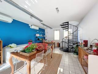 Grimbergen: handelspand te huur in het centrumDit handelspand in het hart van Grimbergen biedt een uitstekende locatie voor diverse commerciële...