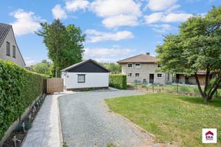 Op zoek naar rust, comfort en een groene omgeving? Deze sfeervolle op te frissen bungalow met twee slaapkamers in Groot-bijgaarden, is precies wat...