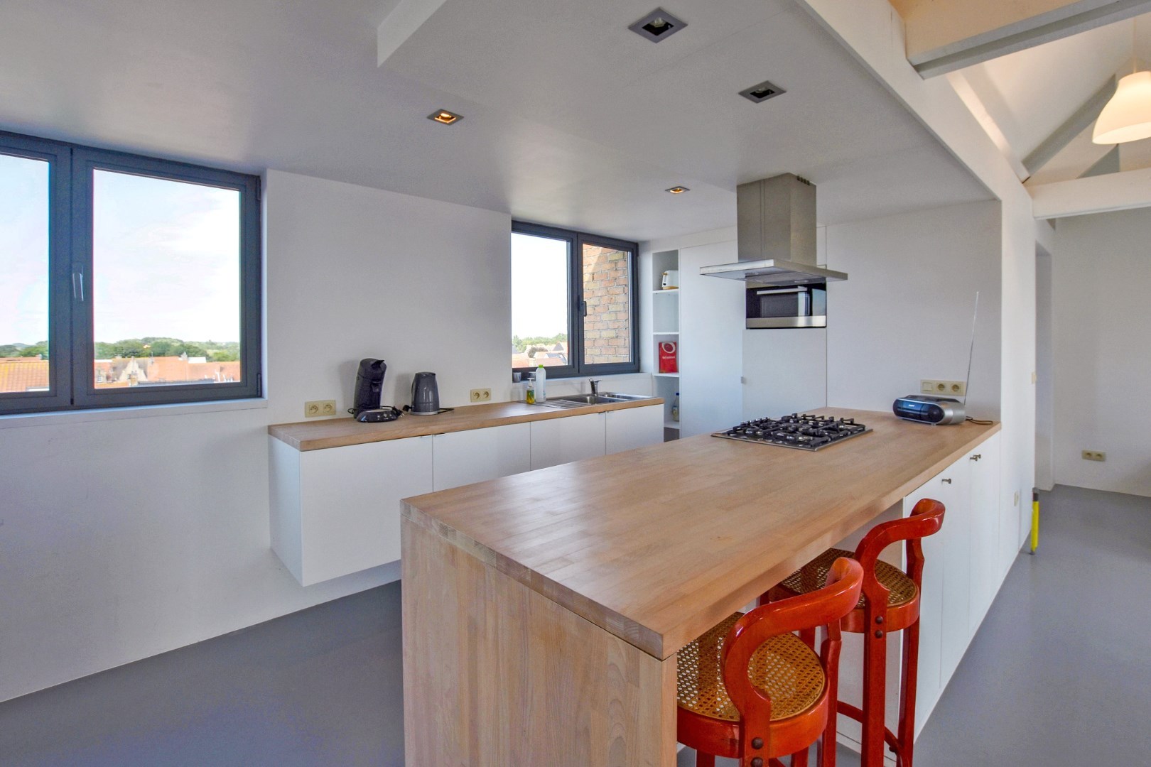 Prachtig dakappartement (loft-stijl) 68 m², gelegen op het Marktplein. - foto 4