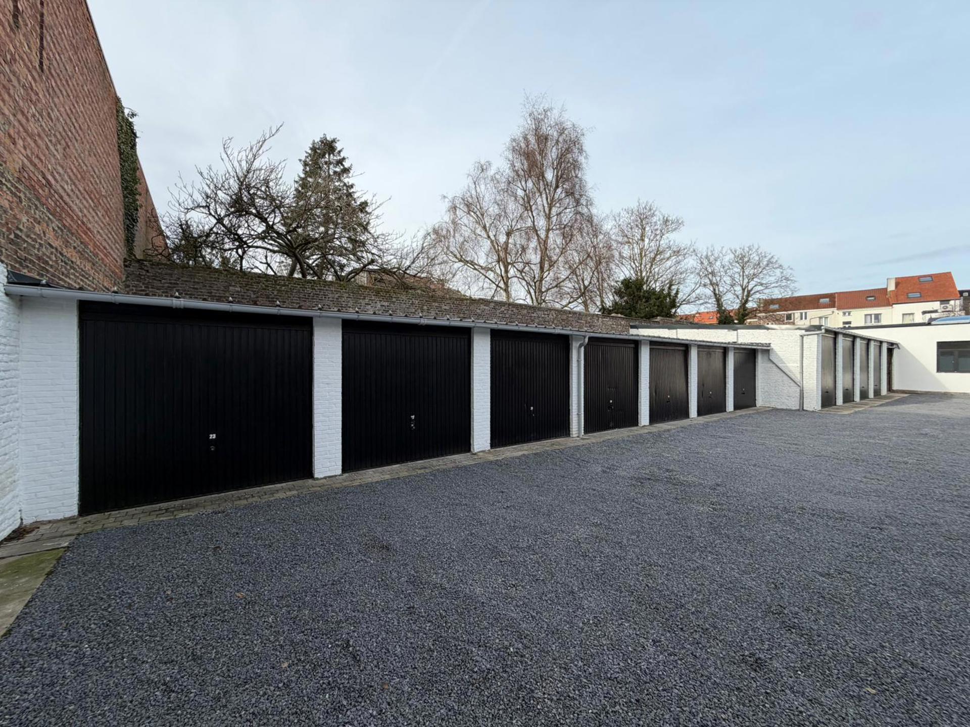 Garage à louer à Louvain
