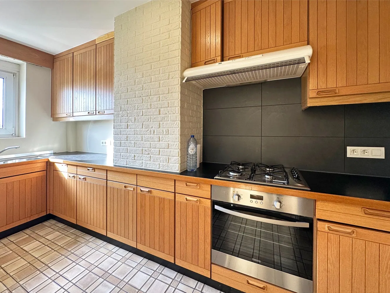 Instapklaar appartement met twee slaapkamers én lift te Deurne - foto 4