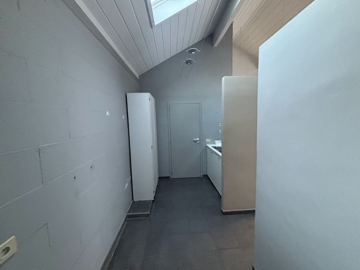 Praktijkruimte te huur in Heule. - foto 2