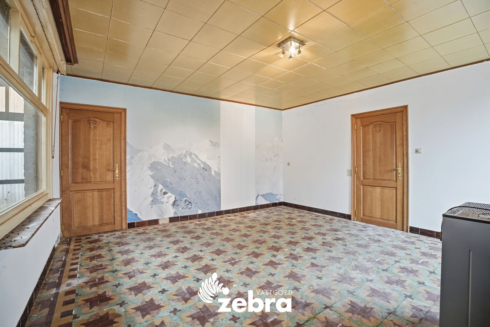 Te renoveren woning op een rustige ligging te Zwevezele! - foto 4