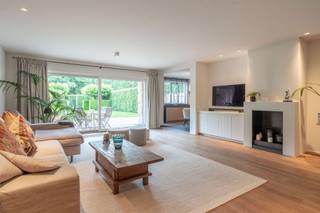 BIV 511929Exclusief en instapklaar gelijkvloersappartement met een doordachte indeling, veel maatwerk en hoogwaardige afwerking (vernieuwingen...