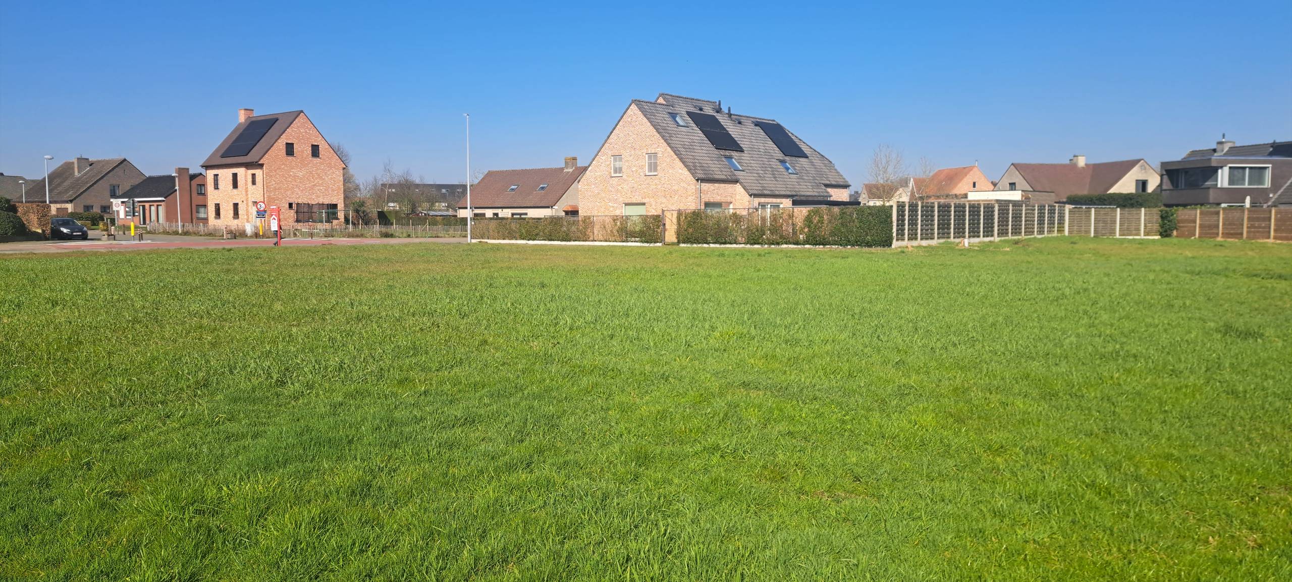 Rustig gelegen perceel bouwgrond voor open bebouwing 817 m² - foto 5