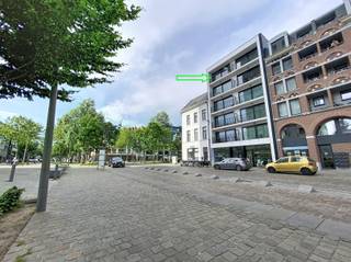 Instapklaar appartement op het Eilandje met zicht op het waterWonen op een van de leukste plekken van Antwerpen? Dit gezellige appartement op de 5de...
