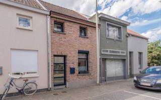 ***In optie***Gezellig en lichtrijk rijhuis met zonnige tuin in een warme buurt,In een rustige en hechte buurt, waar buren elkaar nog écht kennen,...