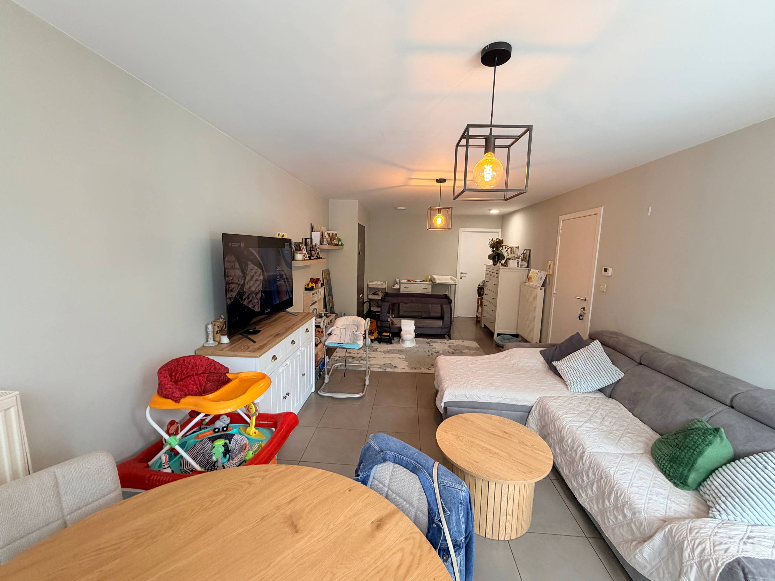 Genk, Vennestraat 387 bus 1: Gezellige duplex met 2 slaapkamers, een bureau en kelderberging. - foto 2