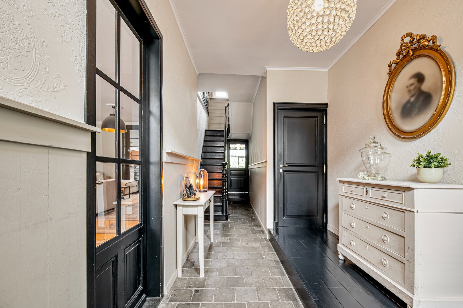 Impressionante herenwoning met een ziel op ca 870m2 in het centrum van Nieuwkerken-Waas - photo 2