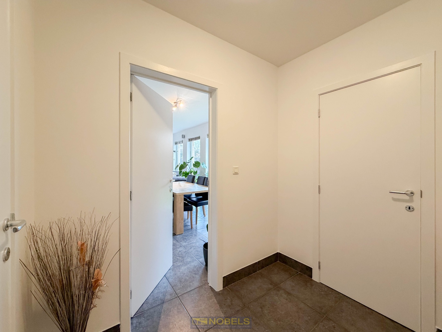 Te koop, Energiezuinige gezinswoning met 4 slaapkamers op gunstige ligging te Oudenaarde! - foto 4