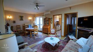 PLUSPUNTEN:+ 2 slaapkamers+ Inpandige garage+ Nabij centrum, openbaar vervoer en winkelsDeze woning biedt alles wat je nodig hebt om comfortabel te...