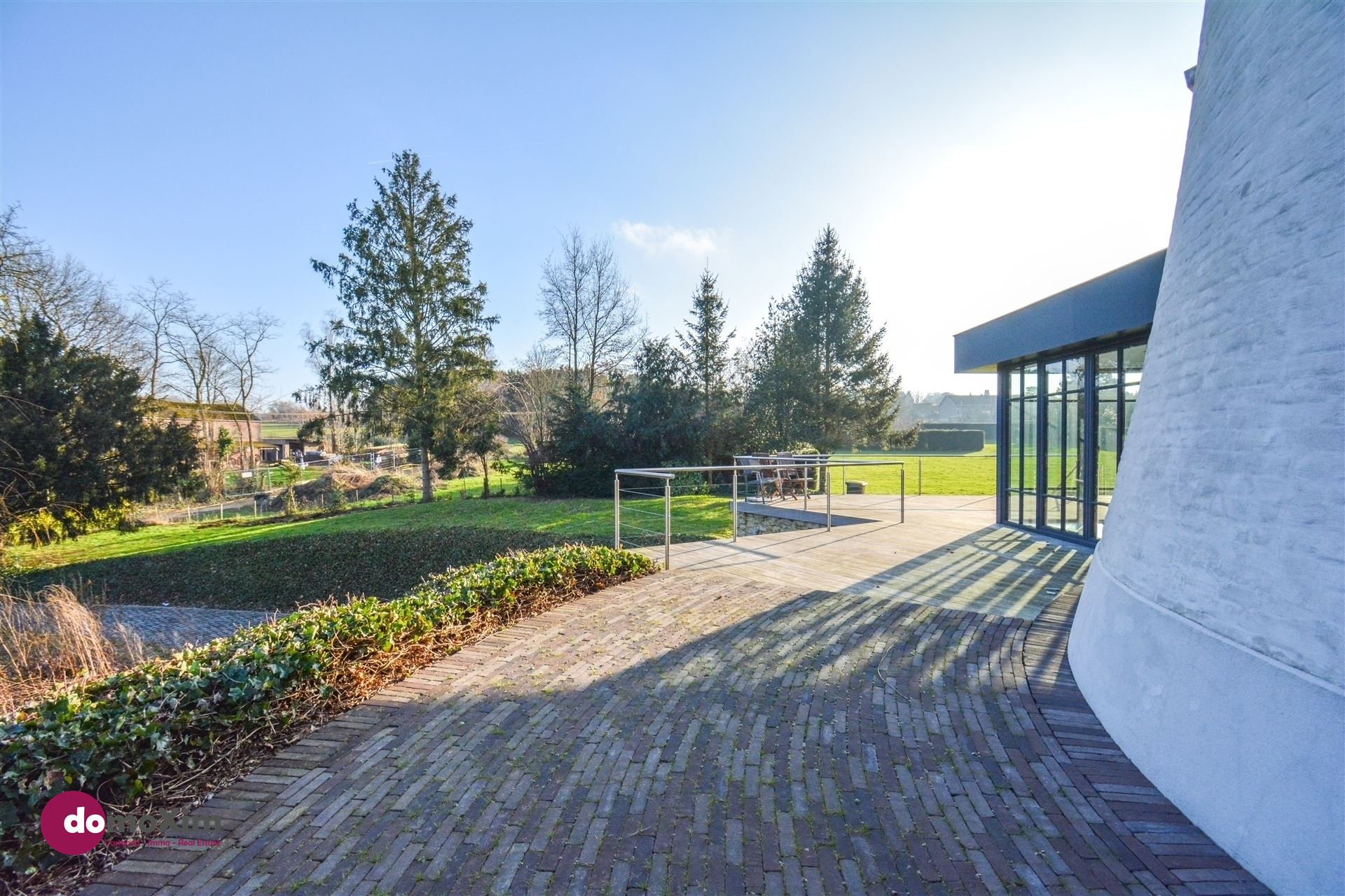 De Oude Korenmolen van Veltem, een unieke villa op een perceel van 47 are - foto 3