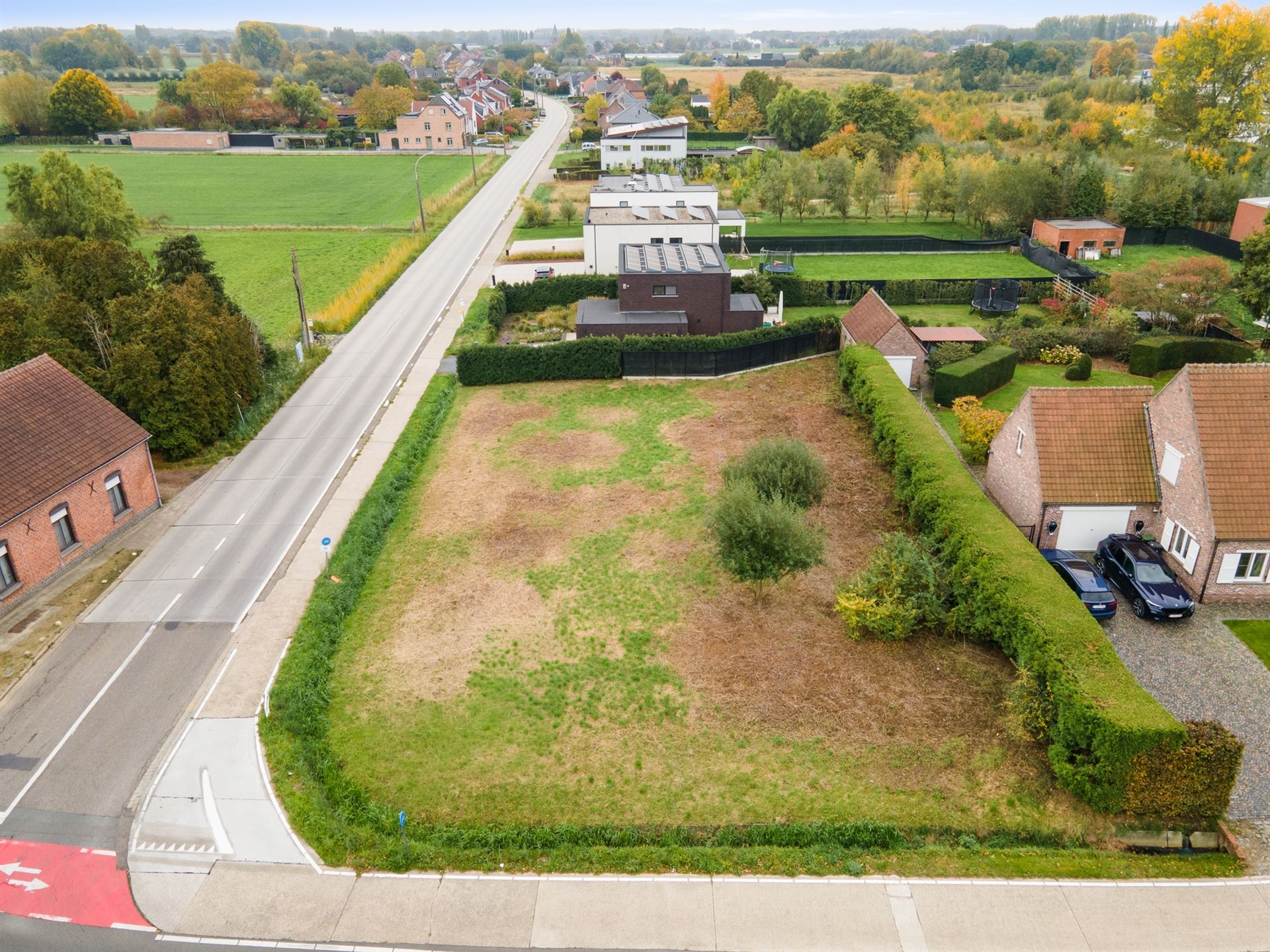 Bouwgrond voor een open bebouwing met een grondopp. van 1010 m² - foto 4