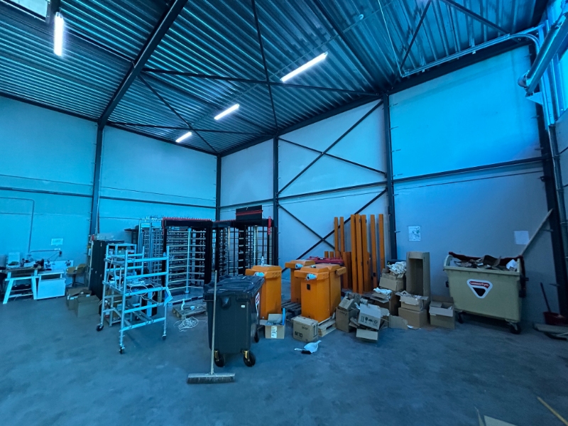 Recente loods van 168 m² met privé parkeerplaats - foto 5