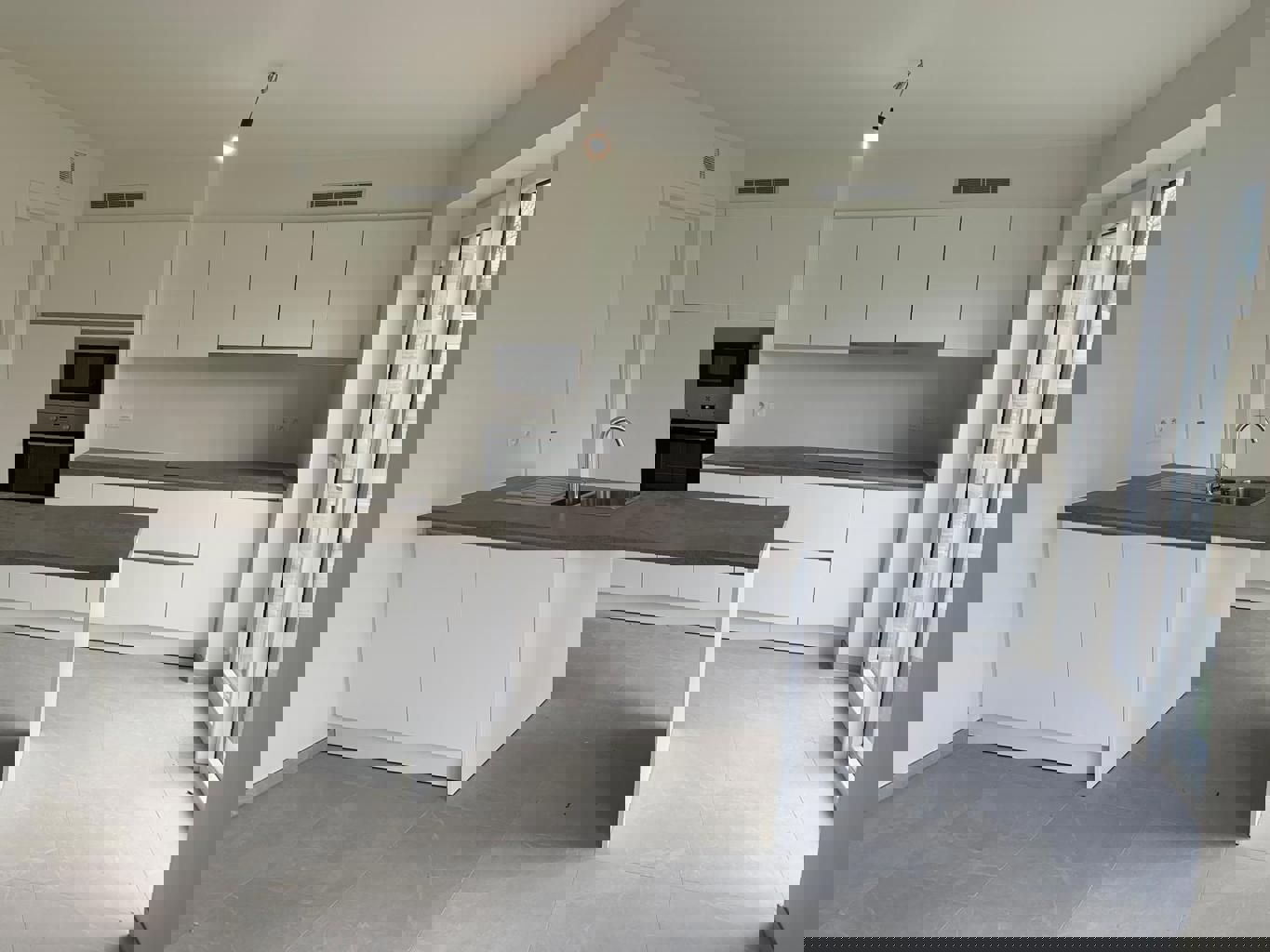 Energiezuinig nieuwbouwwoning met tuin en garage - foto 3