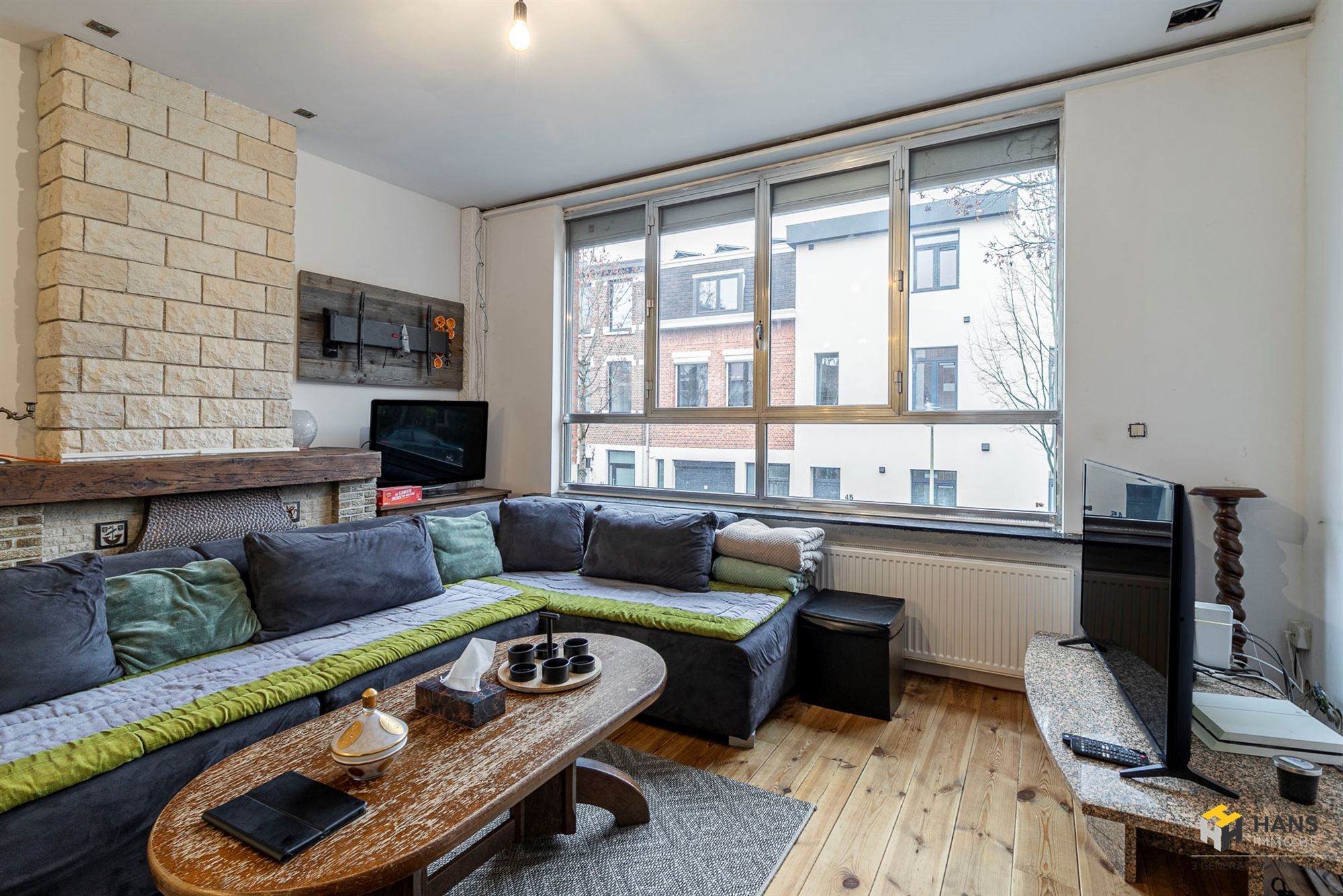 Ruime bel-etage (217 m²) met 2 slaapkamers, 2 badkamers en tuin (85 m²) in Mortsel - foto 3