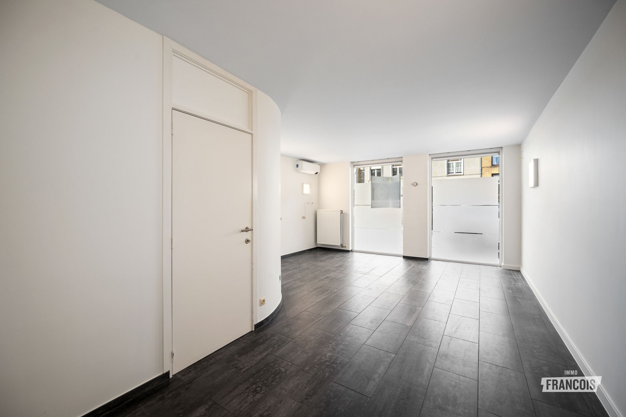 Commercial for sale in Blankenberge - photo 3