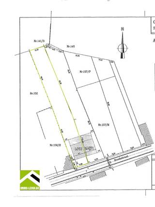 Dit perceel bouwgrond is gelegen in de rustige Broekstraat in het landelijke Jesseren bij Borgloon.<br />Het perceel komt in aanmerking voor halfopen bebouwing.<br /><br />Bouwvoorschriften: <br />x eengezinswoning, ook meergeneratiewoning en zorgwoning mogelijk; <br />x bouwdiepte gelijkvloers maximaal 17 meter; <br />x bouwdiepte verdieping maximaal 12 meter; <br />x bouwhoogte: maximaal 2 bouwlagen onder de kroonlijst; <br />x dakvorm: vrij te kiezen; <br />x ondergrondse garages zijn toegestaan; <br />x vrijstaande bijgebouwtjes zijn toegelaten met 1 bouwlaag. <br />x aangebouwde carport is mogelijk. <br /><br />Voor dit perceel is er geen bouwverplichting.<br /><br />Het naastgelegen perceel aan de rechterzijde is eveneens te koop.<br /><br />MEER INFO? Maak dan telefonisch een afspraak op het nummer 012 23 00 23 of mail uw vragen aan roland@immo-leroi.be.