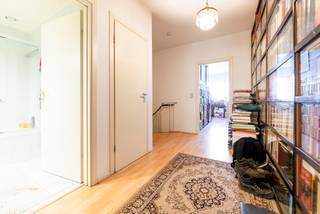 1000 Brussels ( Philippe Le bon 24 - 0.3) - Located in the heart of the European quarter, a stone's throw from the European institutions...