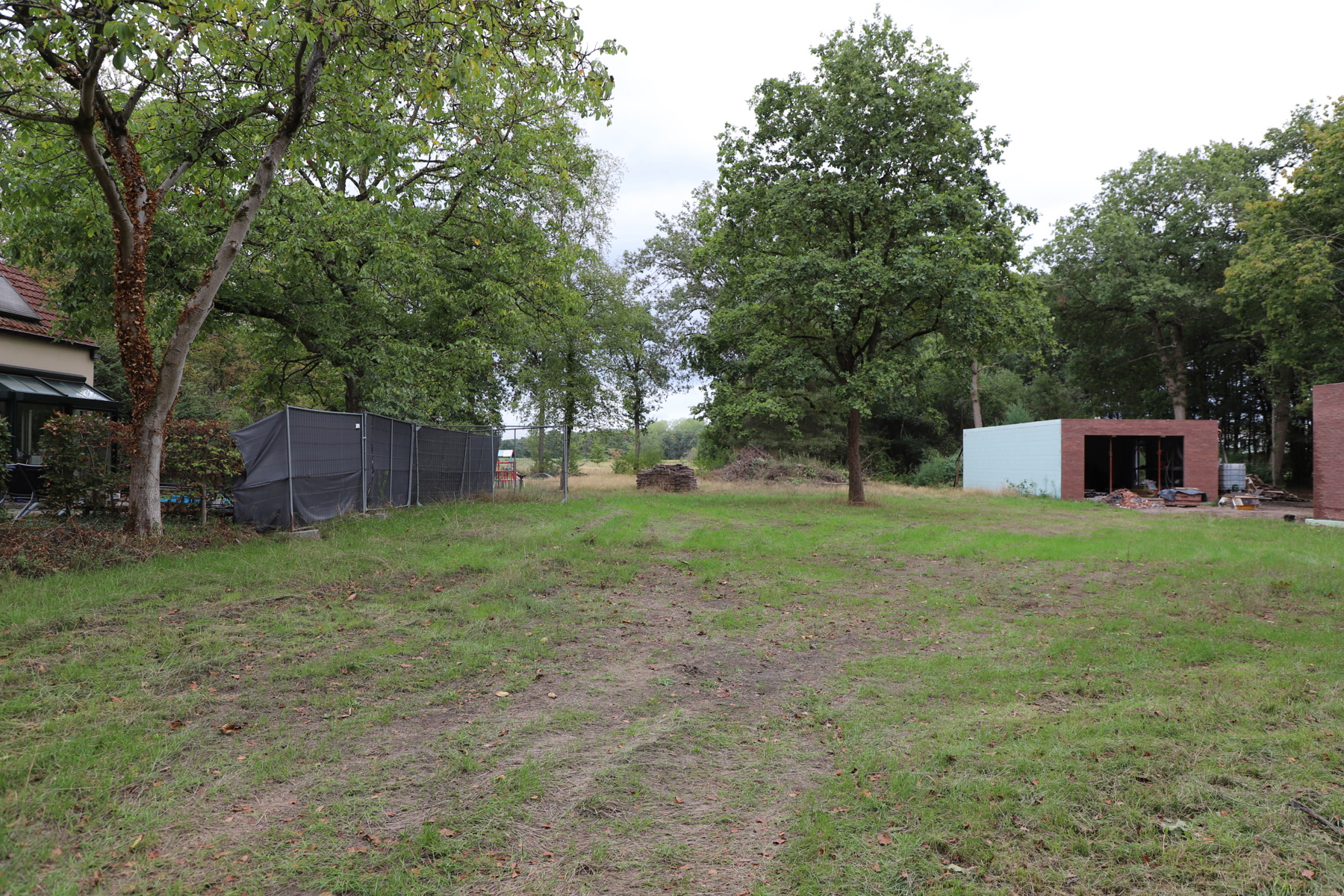 Perceel van 1.342 m² met blijvend groen uitzicht - foto 5