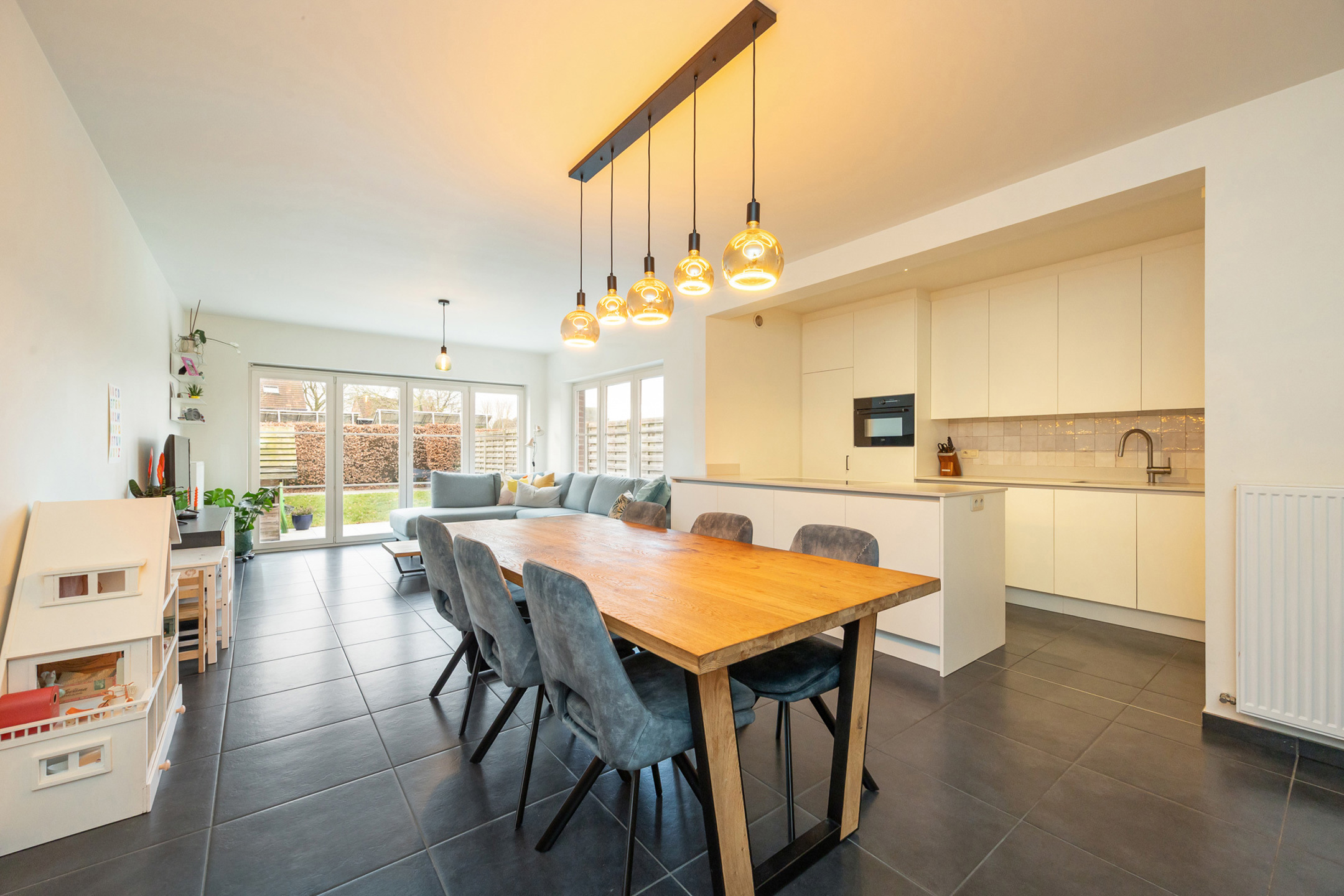 Energiezuinige gezinswoning in doodlopende straat te Beerse! - foto 2