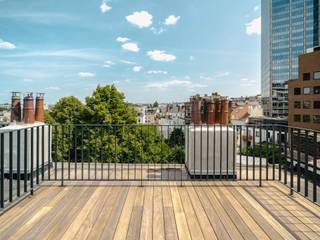 Dit volledig gerenoveerde duplex penthouse appartement is ideaal gelegen tussen het Flagey plein en de Louizalaan. Het heeft een bruto...
