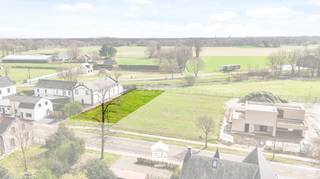 Te koop: Bouwgrond voor open bebouwing te Eksel in een groene en bosrijke omgeving met vrij zicht over de weilanden. Deze bouwgrond biedt een unieke...