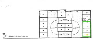 Deze vlot toegankelijke overdekte autostaanplaats is gelegen in een verzorgd en veilig gebouw en vormt een praktische oplossing voor...